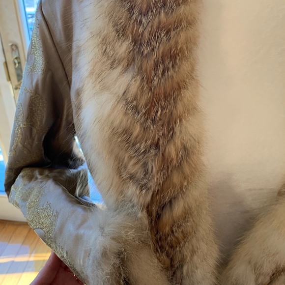 Leather jacket with gold appliqué and a rabbit fur - Picture 3 of 7